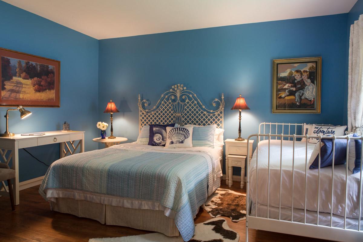 Sleepy Creek Country Manor Bed and Breakfast Bragg Creek Esterno foto