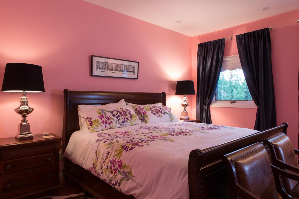 Sleepy Creek Country Manor Bed and Breakfast Bragg Creek Esterno foto