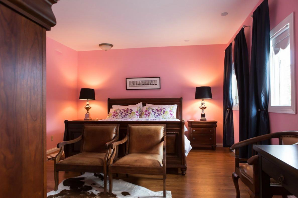 Sleepy Creek Country Manor Bed and Breakfast Bragg Creek Esterno foto